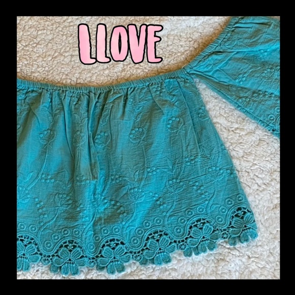 ❤️NWT❤️teal off the shoulder lace trim crop top - Picture 2 of 9